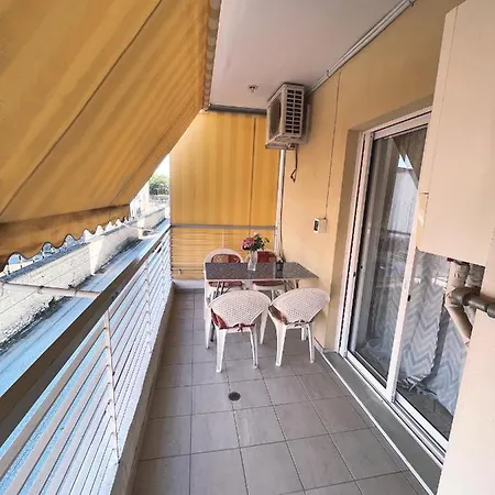 Small * Trikala (Thessaly)